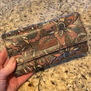 Sakroots wallet
